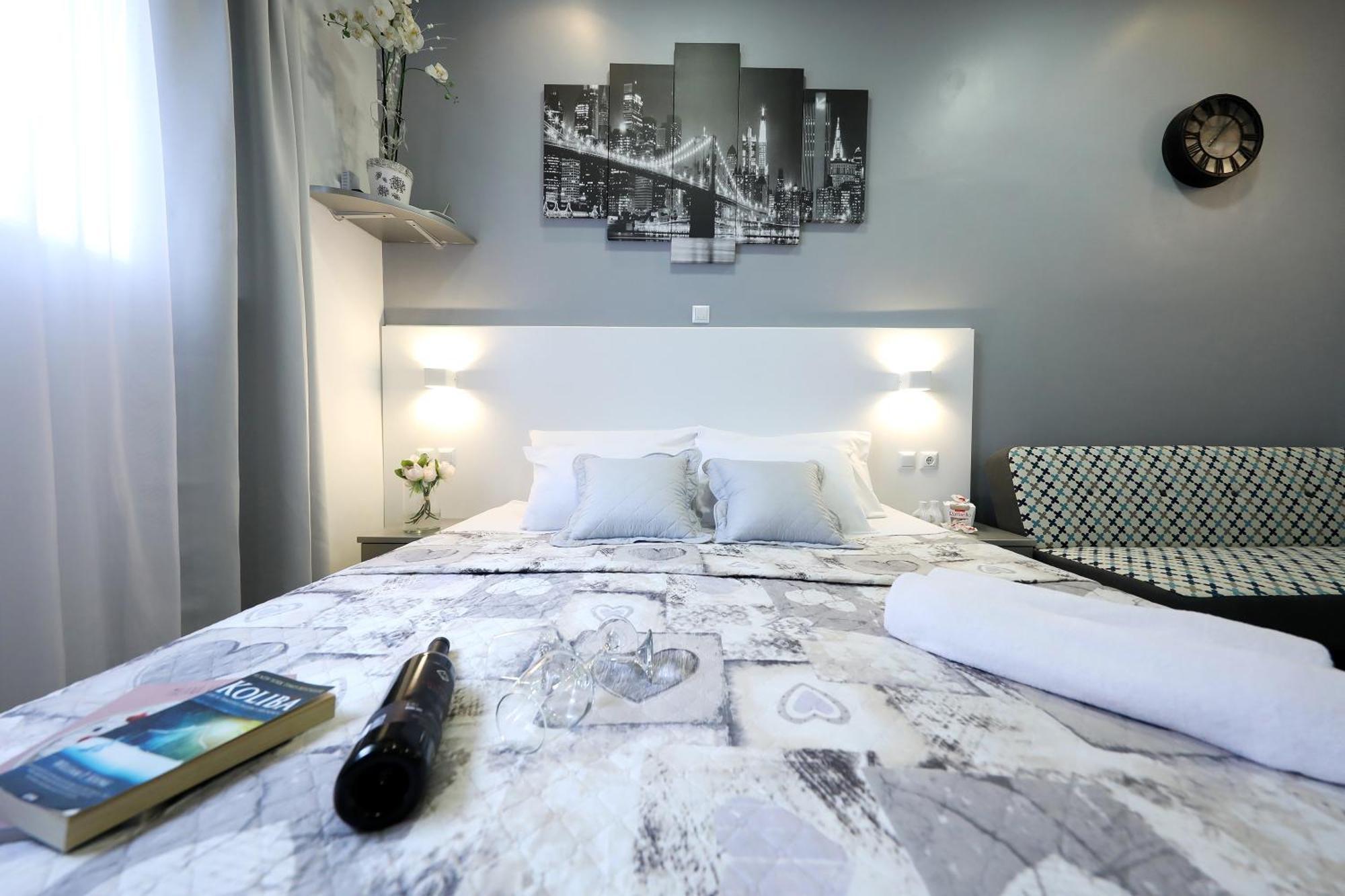 Studio Apartman Summer Flower Zara Esterno foto